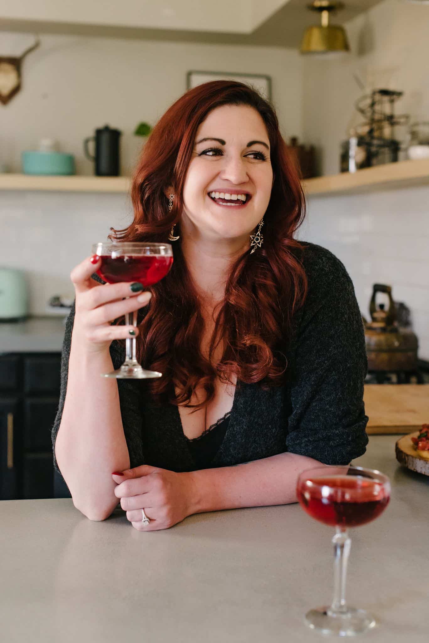 Cake ‘n Knife / Meghan Yager