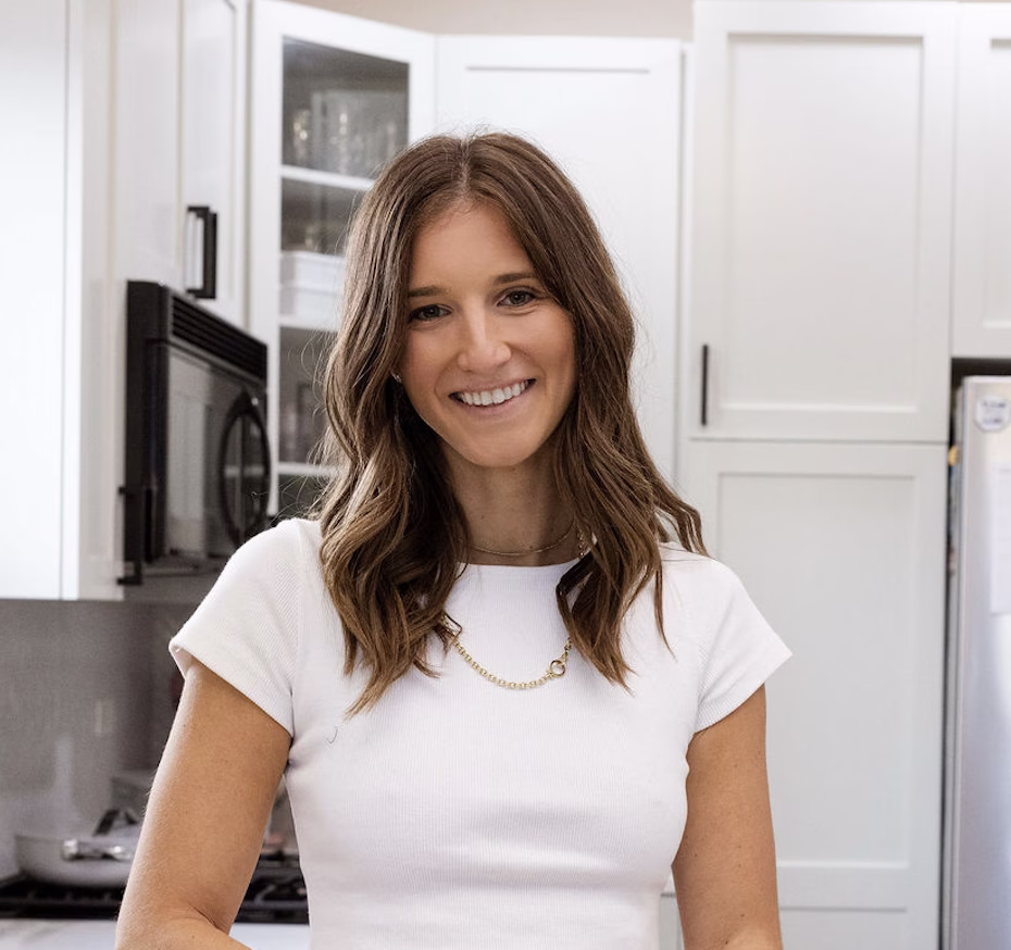 Turning Food Content Into a Multi-Income Business with Lauren Less